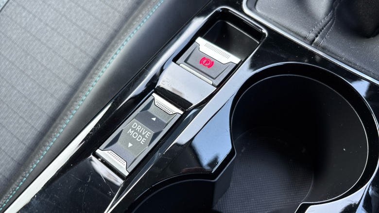 Peugeot 208 1.2 PureTech 100 Allure Premium + 5dr Petrol Hatchback